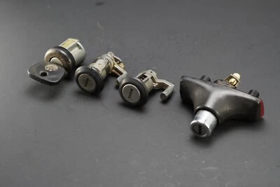 OEM BMW E30 Lock Set 4 Piece Ignition Tumbler 84-86 Central Locking 325i 318i - Image 1 of 4
