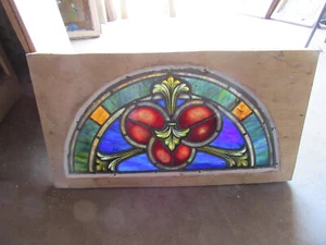 ~ ANTIQUE STAINED GLASS TRANSOM WINDOW PAINTED KILN FIRED ~ 25 x 14 ~ SALVAGE - Picture 1 of 9