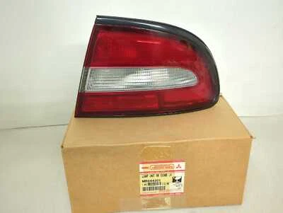 New OEM Genuine Mitsubishi Tail Light Lamp 1994-1996 Galant LH MB944301 - Image 1 of 4