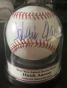 Hank Aaron signierter Baseball WWA gekapselt bewertet 10 Auto, neuwertig Baseball. - Bild 1 von 6