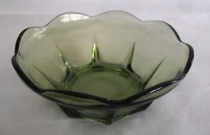 Anchor Hocking GREEN TULIP  Small Desert or Dip Bowl 4 1/2" - Picture 1 of 5