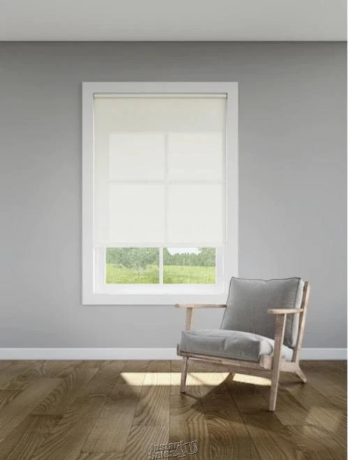 Persiana enrollable inalámbrica oscurecimiento habitación ostra 37 pulgadas x 72 pulgadas LECOLOR Trim+Go Foto 1 de 2