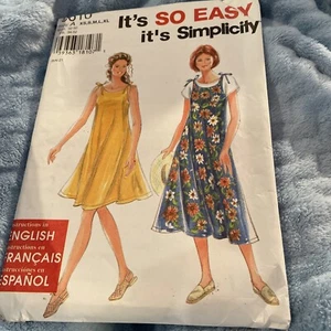Simplicity Misses Dress or Jumper & Top Sizes 6-24 Uncut Pattern 9610 - Picture 1 of 4