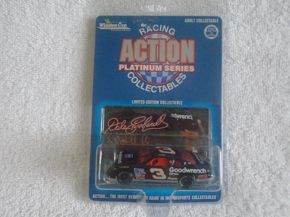 Action Racing Collectibles, Serie Platino, Edizione Limitata, #3 Dale Earnhardt - Immagine 1 di 2