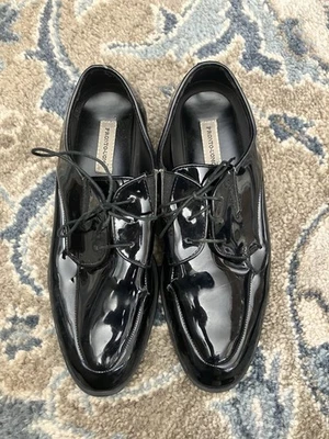 Pronto-Uomo Mens Tuxedo Shoe 10.5 -Classic Shiny Oxford Lace Up - Image 1 of 4