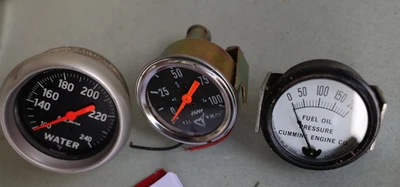 Vintage LOT OF 3.. Water Oil with Can Cummins Fuel Auto Gauges Foto 1 de 4