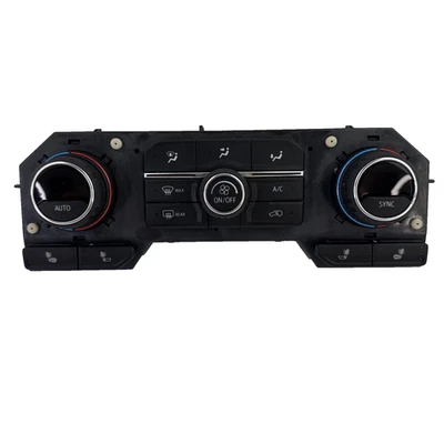 Chevrolet Silverado 1500 2019 automático doble aire acondicionado control de temperatura calefacción Foto 1 de 4