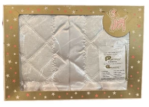 Vintage weiße Satin Rand Babydecke Banquilt 36x50 Fortrel - Bild 1 von 10