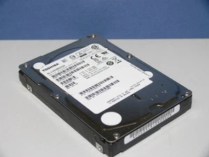 Toshiba 600GB 2,5" 15K 6GB/S SAS HDD Disco Rigido AL13SXB600N - Foto 1 di 4