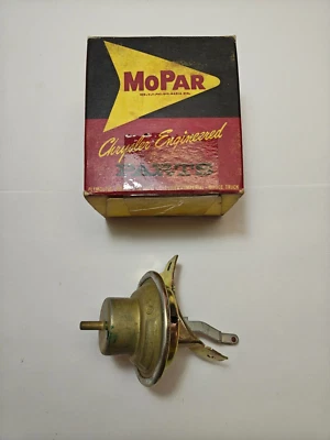 Dodge Plymouth Belvedere 318 V8 1962-1963 distribuidor cámara de vacío 2098298 nuevo de stock Foto 1 de 4