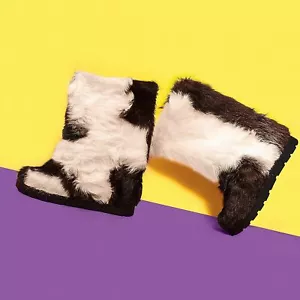 Black/White Goat Fur Boots for Women, Snow Furry Boots, Moutons, Handmade - Picture 1 of 5