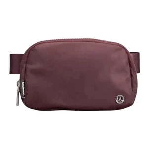 Neu ohne Etikett Lululemon 1L Everywhere Gürteltasche rot merlot - Bild 1 von 6