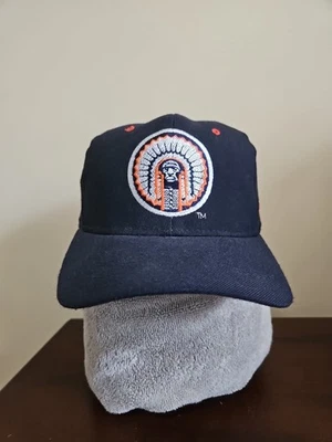 Vintage Illinois Fighting Illini Chief Logo Starter Hat Cap Fitted 6 5/8 - 7 1/8 - Image 1 of 4