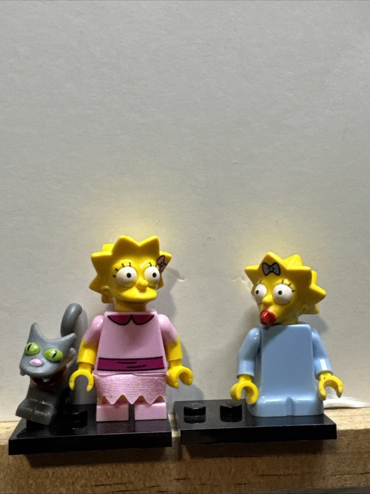 Фигурки Лизы и Мэгги Симпсон LEGO - Изображение 1 из 4