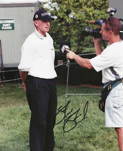 Autographed Signed STEVE STRICKER PGA Tour 8x10 Golf Photo - w/COA - Picture 1 of 1