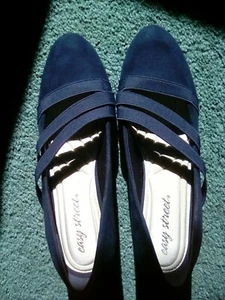 Easy Street Womens Shoes Navy Blue Suede 8.5 2" heel ( used ) - Picture 1 of 9