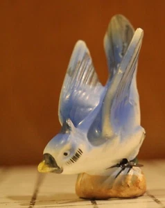 Estatuilla De Colección Blue Jay Candle Escalador Japón Comodoro Pájaro Cerámica Porcelana - Imagen 1 de 8