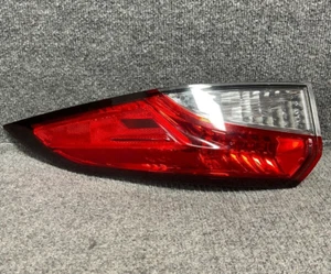 Toyota Corolla 20-24 Tail Light Lamp Rear Right Quarter Panel Outer 81550-02C60 - Picture 1 of 12