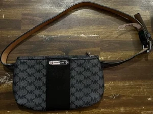 Michael Kors Waist belt/ Fanny Pack S/M NEW! - Picture 1 of 5