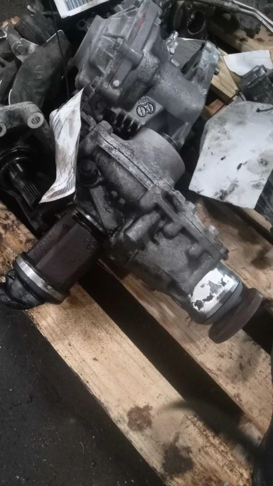 Carrier 4.4L Twin Turbo relación 3.46 delantero AWD se adapta a 10-12 BMW 750i 377246 Foto 1 de 1