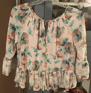 Top azul kaari mediano floral con ribete de encaje - Imagen 1 de 2