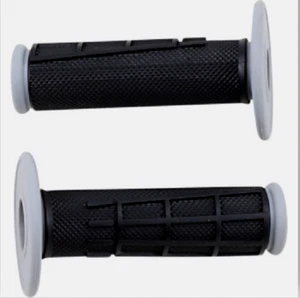 BLACK HANDGRIPS, GRIPS, YZ250F, YZ250FX, WR250F, YZ400F, WR400F, YZ426F, WR426F - Picture 1 of 1