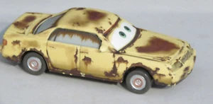 Disney Pixar Cars Donna Pitts Rust-eze Racing 2012 Diecast - Imagen 1 de 7