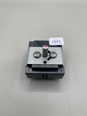 Frigidaire Range FCFE308LAFA OEM Infinite Switch A17374101 Item 1994 - Image 1 of 4