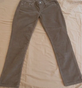 Levi's ~ 524 Too Superlow Skinny Corduroy Jeans $70 NWT - Picture 1 of 6
