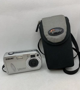 Sony Cybershot DSC P32 Digitalkamera 3.2MP + Lowepro Gehäuse silber kompakt - Bild 1 von 6