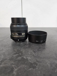 Nikon 40mm AF-S Micro f/2.8G Lens - Picture 1 of 5