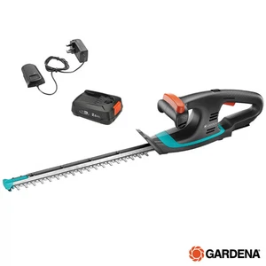 Gardena EasyCut Hedge Trimmer with 18V Li-ion Battery + Charger - Picture 1 of 5