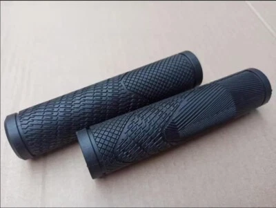 GT Bicycle handlebar grips 130mm fixed gear MTB bike grip - Image 1 of 3