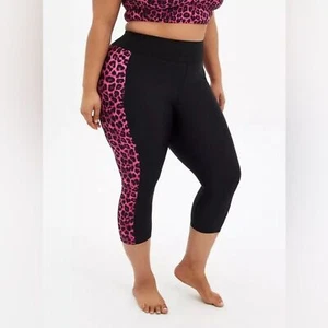 Leggings da bagno Capri con tasca alta Torrid nero rosa 4X - Foto 1 di 5