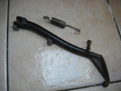 A 1981 KAWASAKI Z440  LTD     SIDE PROP STAND AND SPRING - Image 1 of 4