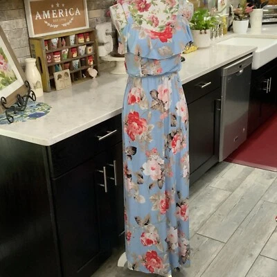 Maxi Vestido Tres Corazones Rosa XS Azul Floral Volantes Escote Sin Mangas Solero Foto 1 de 4