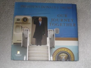 DONALD TRUMP JR AUTOGRAFO ""IL NOSTRO VIAGGIO INSIEME"" LIBRO DI COPERTURA (317 PAGINE) - Foto 1 di 3