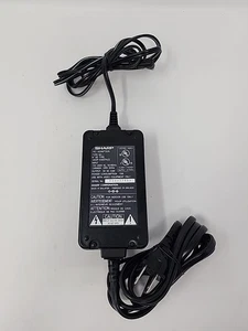 Adattatore CA originale Sharp UADP-0303TAZZ con cavo di alimentazione 9V 09A - Foto 1 di 4