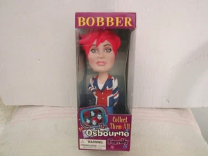 OZZY OSBOURNE, KÜNSTLER. "KELLY" BOBBER aus THE OSBOURNE FAMILY MTV SHOW. NEU - Neu in Verpackung - Bild 1 von 15