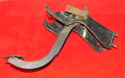 1967 1972 CHEVY GMC 2500 ГРУЗОВИК СЦЕПЛЕНИЕ И ПЕДАЛЬ ТОРМОЗА В СБОРЕ ТЯЖЕЛАЯ ПРУЖИНА - Изображение 1 из 4