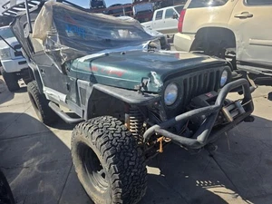 Engine ECM Electronic Control Module 4.0L 6-242 Manual Fits 00 WRANGLER 30970505 - Picture 1 of 8