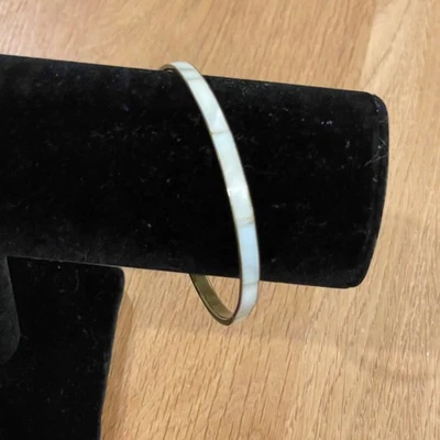 Brazalete Brazalete Delgado De Colección Crema Madreperla Incrustación Latón 8-1/8" 3/16" Ancho Foto 1 de 4