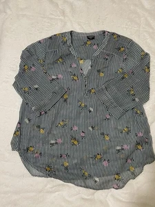 TORRID Harper Bluse transparent Blumen Streifen Glitzer Popover Übergröße 2 - Bild 1 von 3