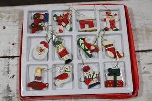NoS-Miniature Mini Wooden Christmas Ornaments Lot 12 - Bild 1 von 9