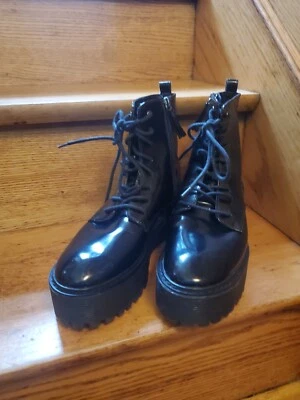 Bershka Boots Platform Combat Chunky Womens Black EU Size 39 - Image 1 of 4