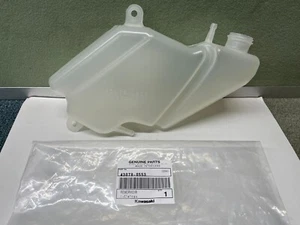 GENUINE OEM 2012 - 2016 KAWASAKI NINJA 650 COOLANT RESERVOIR TANK 43078-0553 - Picture 1 of 3