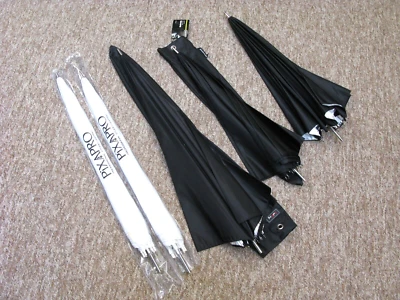 5 x Studio Lighting Reflector Umbrellas - Pixapro/Bowens/Red Wing - Image 1 of 4