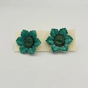 Vintage Green Metal Flower With Cameo Curtain Tie Back Pins Set Of 2 - Picture 1 of 5