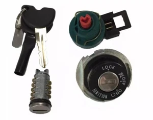 Lockset to fit Piaggio Zip / Fly 50cc 125cc. Lock Barrel Keys Ref. 573512 - Picture 1 of 2