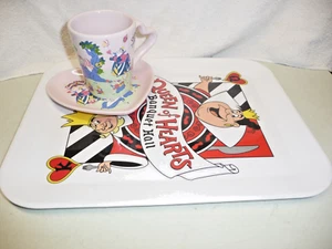 Queen Of Hearts Tokyo Disneyland Resort vassoio tazza piatto set NUOVO Alice Wonderland - Foto 1 di 11